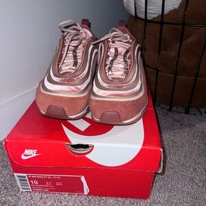Peach Nike Air Max 97
